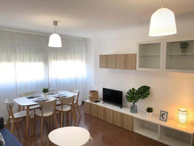Uim Mediterraneo Diagonal 17 Wifi Sagunto Zewnętrze zdjęcie